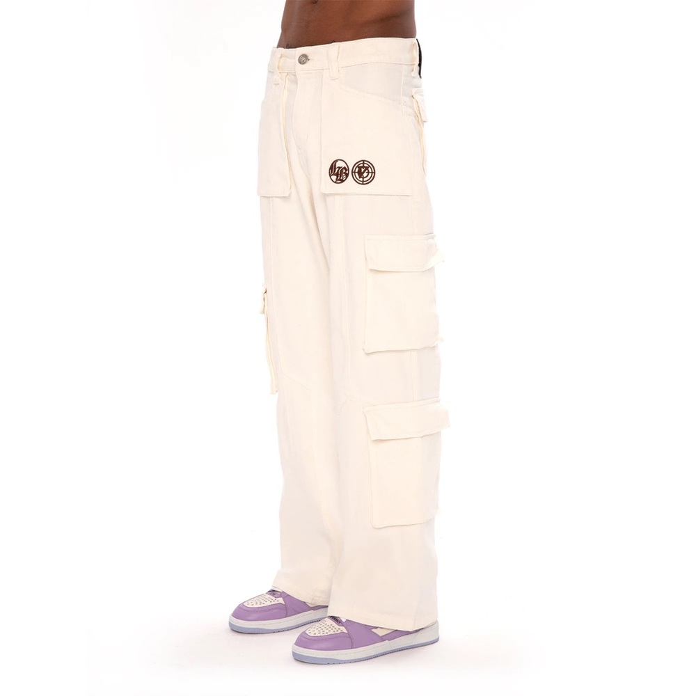 💯NEW💯Vicinity + LostBoys Ivory Cargo Pants, L